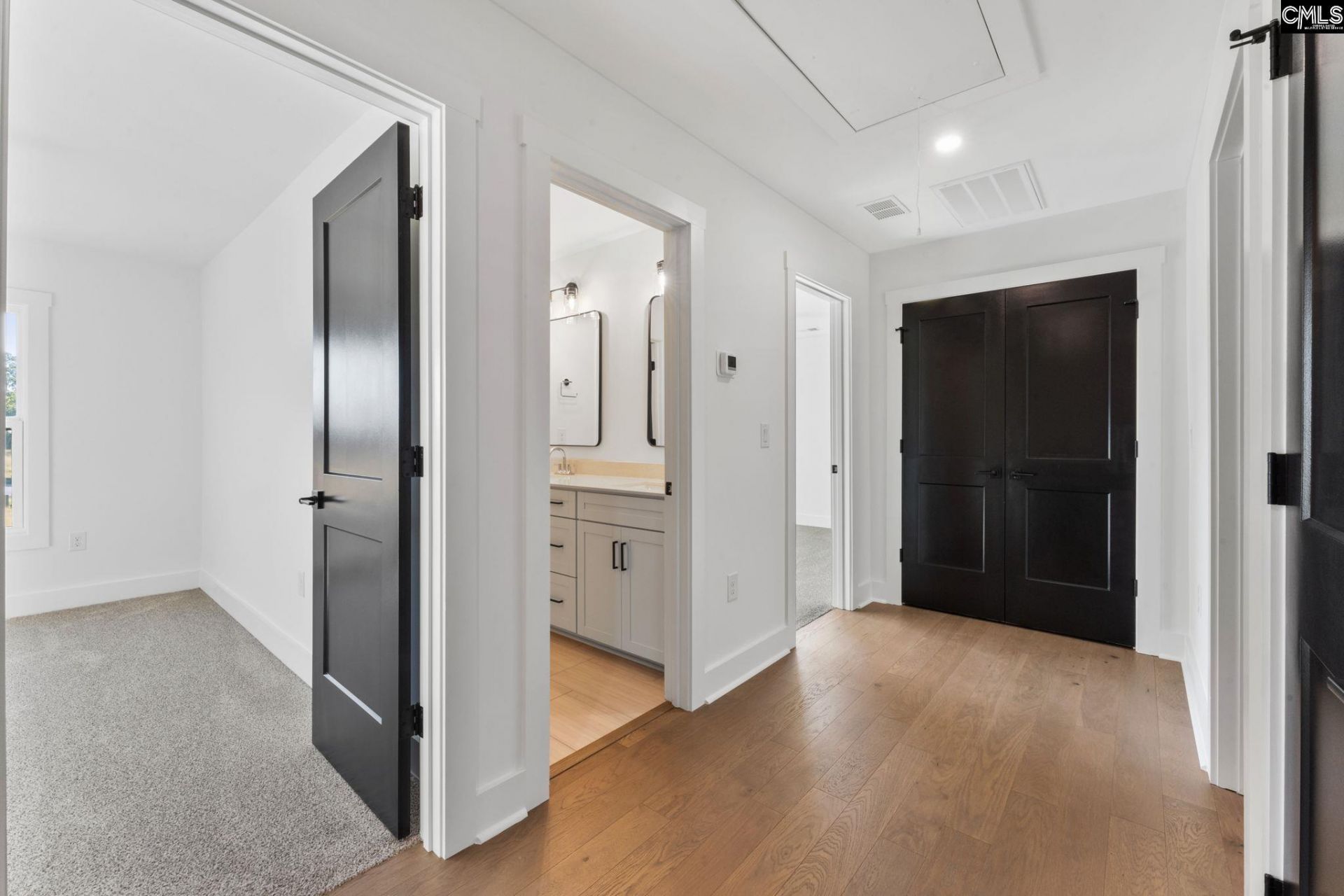 62 Hubbard Court Photo 20
