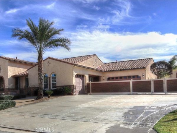 923 Union Street , Banning, CA 92223