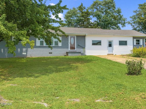 291 Factory Drive , Lexington, TN 38351