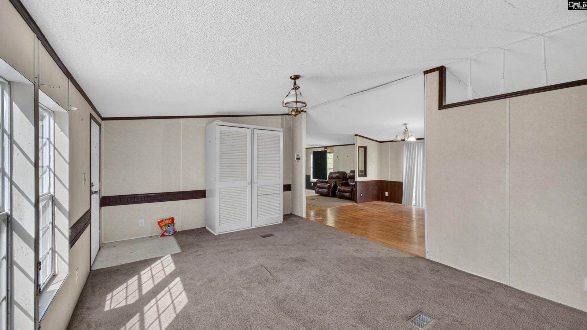 299 Poinsettia Road  Photo 21