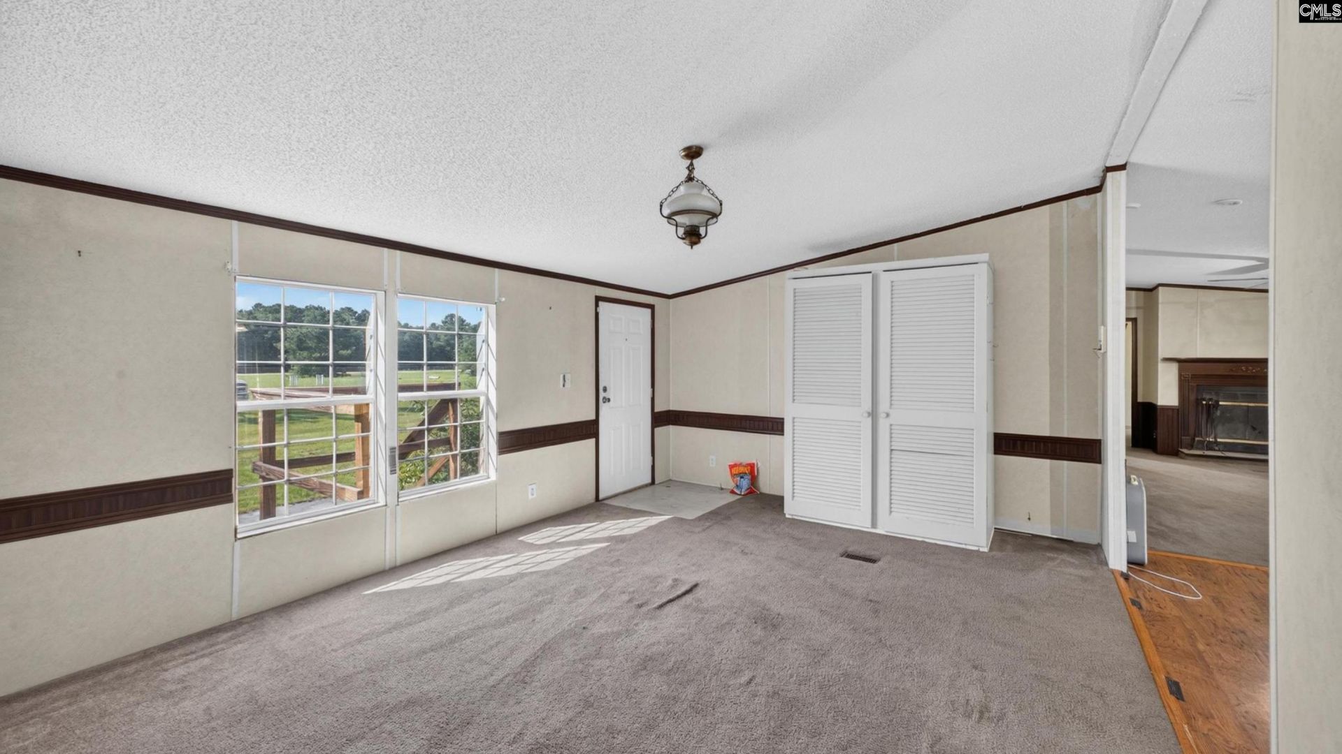 299 Poinsettia Road  Photo 22