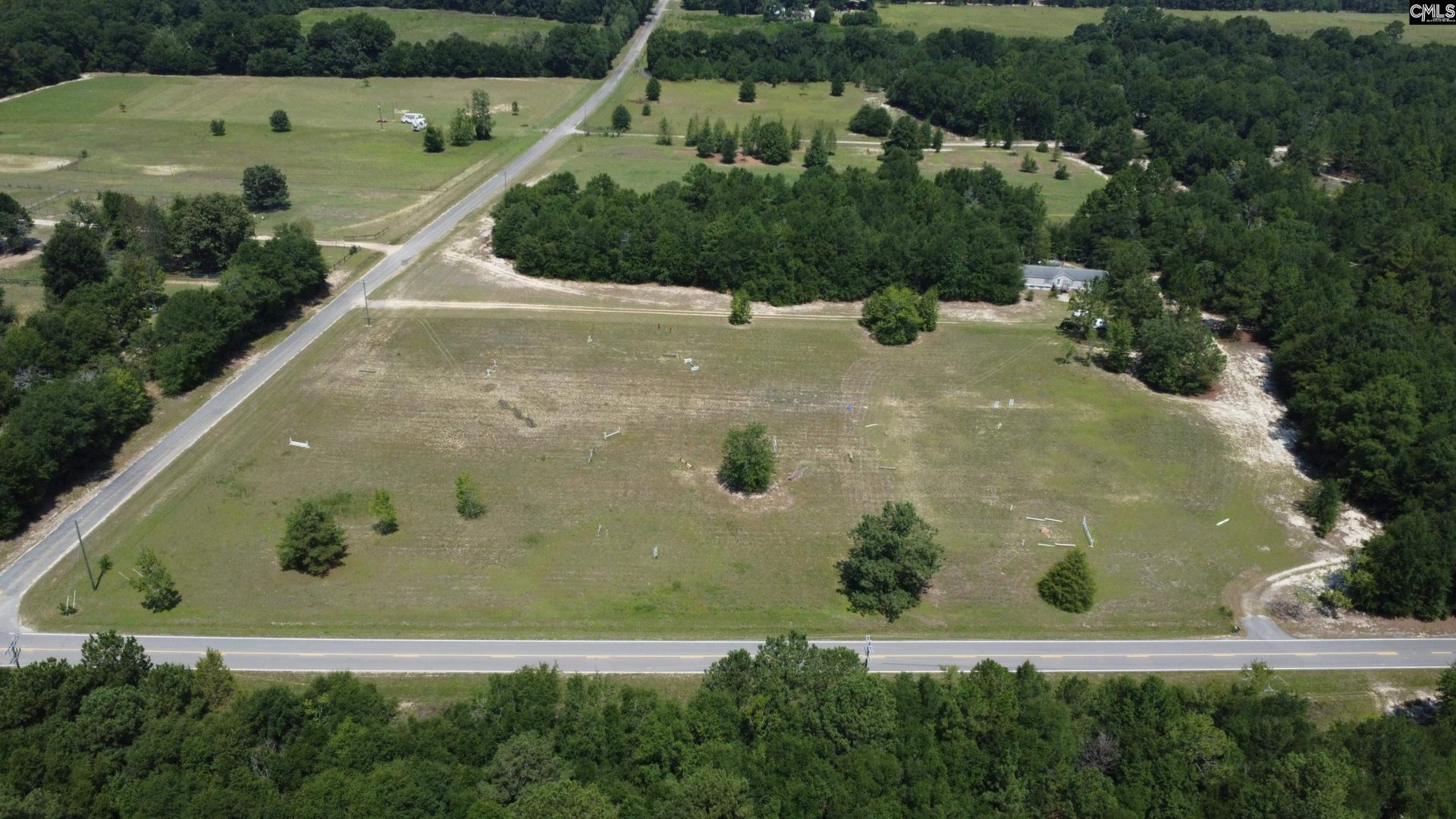 299 Poinsettia Road  Photo 4