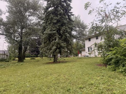 Main Photo