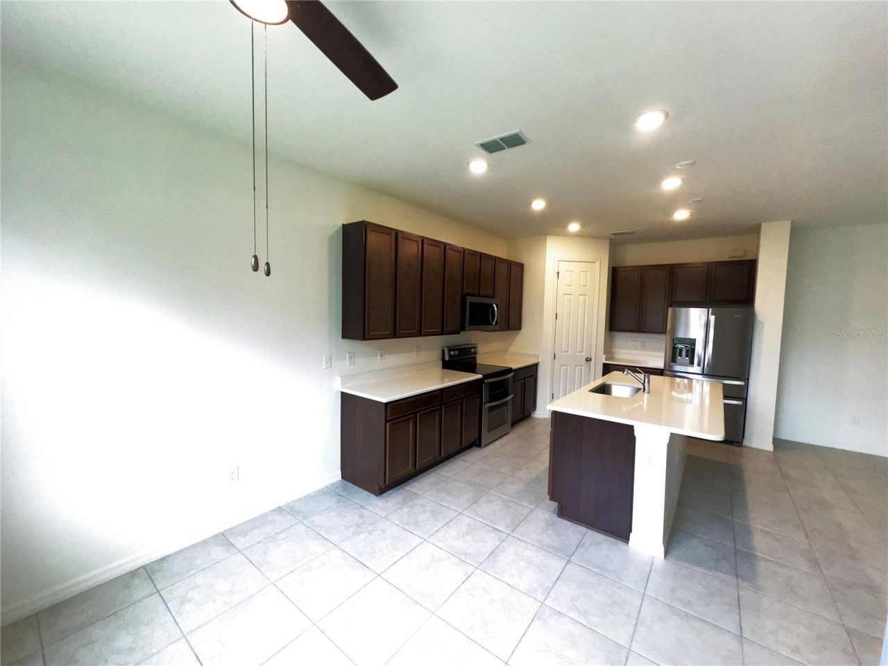 3551 74th Avenue Circle E, Sarasota, FL 34243 Photo