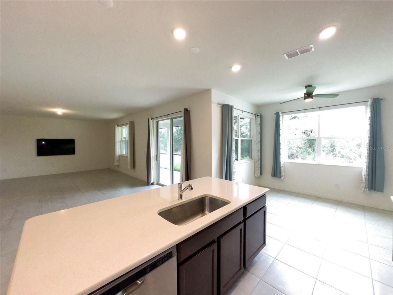 3551 74th Avenue Circle E, Sarasota, FL 34243 Photo