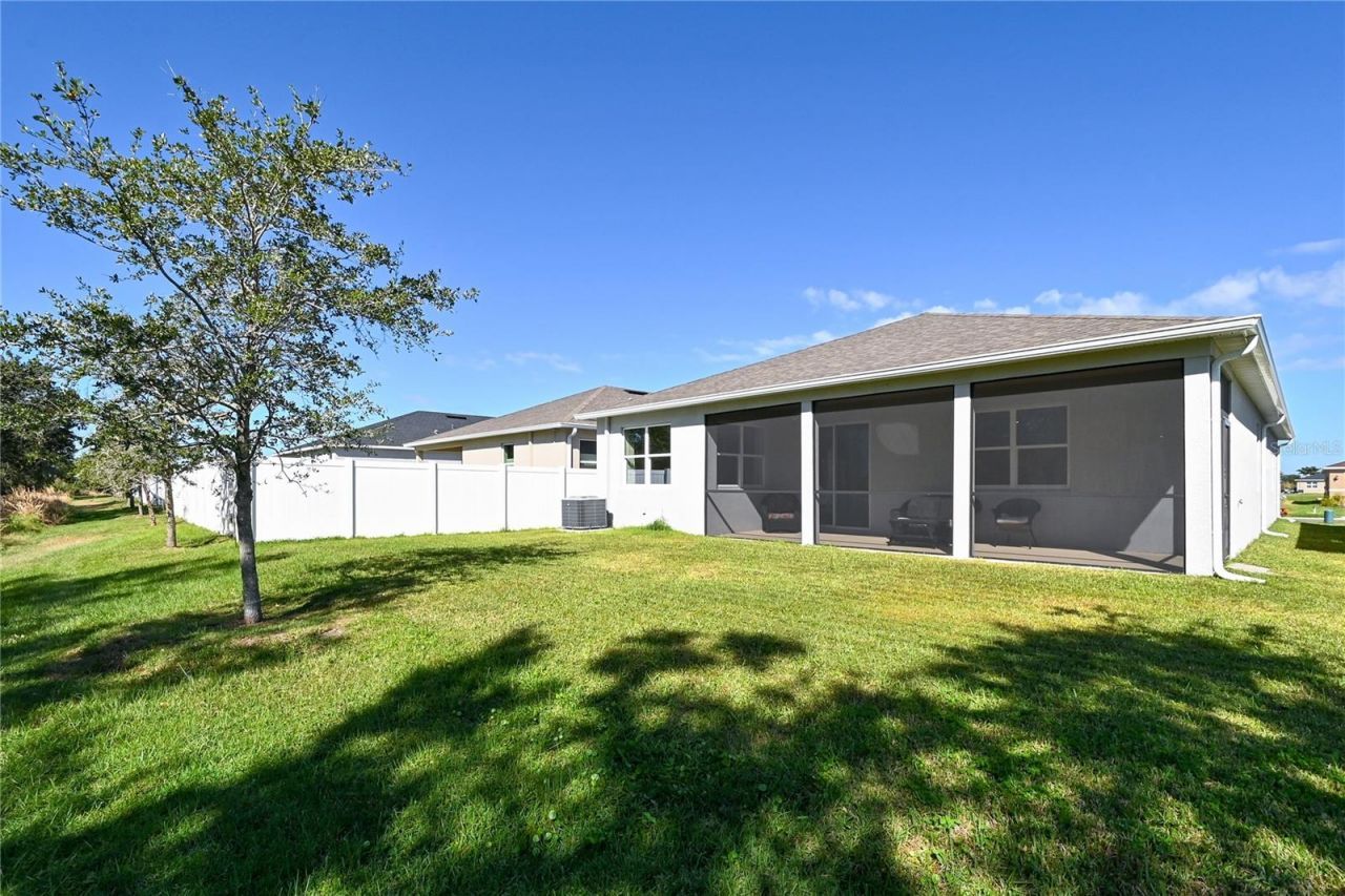 3551 74th Avenue Circle E, Sarasota, FL 34243 Photo