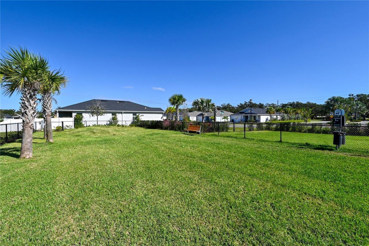 3551 74th Avenue Circle E, Sarasota, FL 34243 Photo