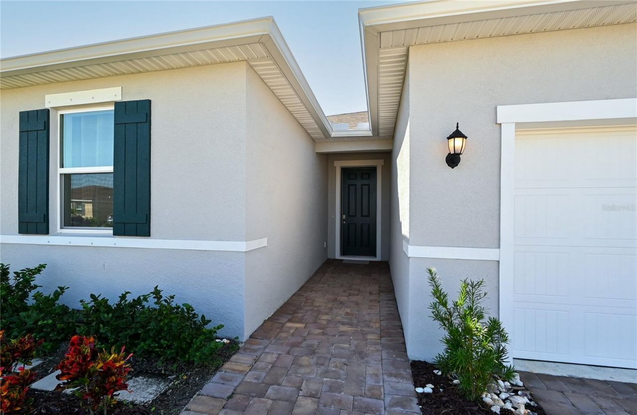 3551 74th Avenue Circle E, Sarasota, FL 34243 Photo