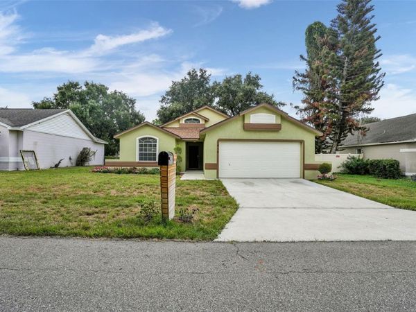 419 SAINT ANNS DRIVE, WINTER HAVEN, FL 33884