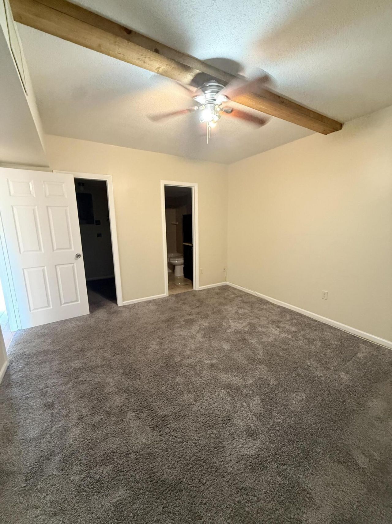 2050 Oleander Avenue, Unit 6-202, Fort Pierce, FL 34950 Photo
