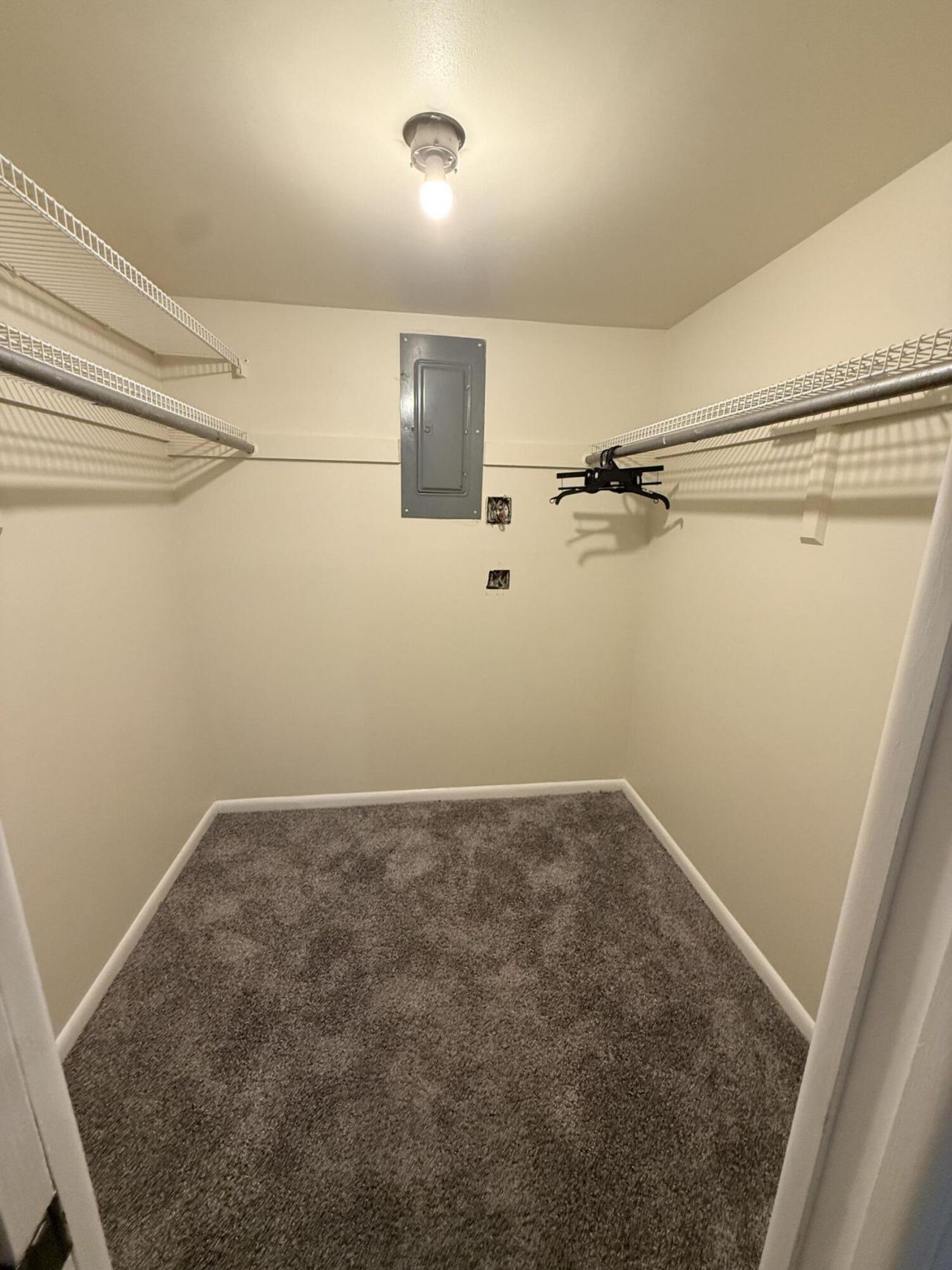 2050 Oleander Avenue, Unit 6-202, Fort Pierce, FL 34950 Photo