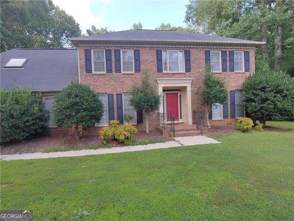 180 Creekview Trail, Fayetteville, GA 30214