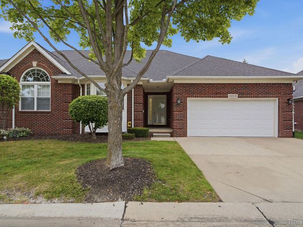 3265 Galaxy Boulevard , Sterling Heights, Mi 48314