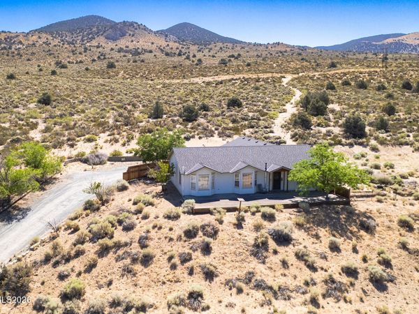6367 Rio Vista Lane, Carson City, NV 89701