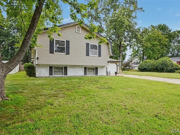 112 Sutters Mill Road, St Peters, MO 63376