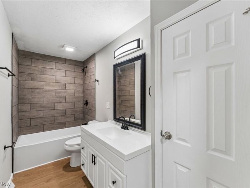 4058 Sharon Copley Road, Medina, OH 44256 Photo 11