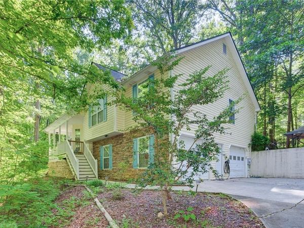 474 Spring Meadows Avenue , Dallas, GA 30157