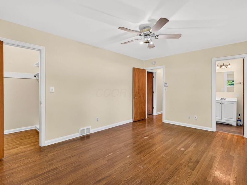 2709 FISHINGER Road, Columbus, OH 43221 Photo 44