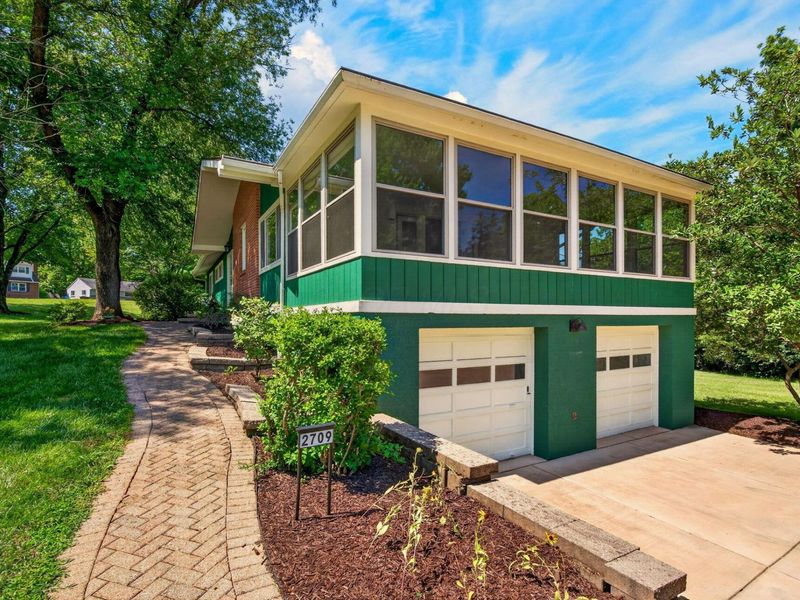 2709 FISHINGER Road, Columbus, OH 43221 Photo 73