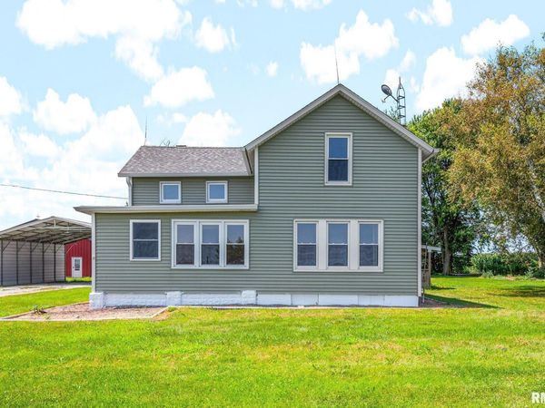 1723 County Road 2200 E County Road, Benson, IL 61516