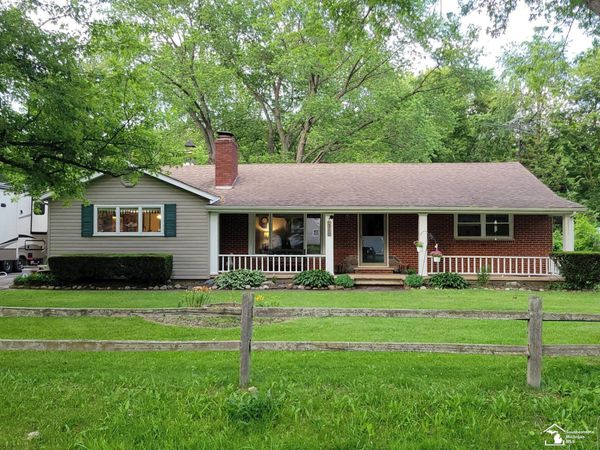 13200 Parkway Boulevard, Carleton, MI 48117