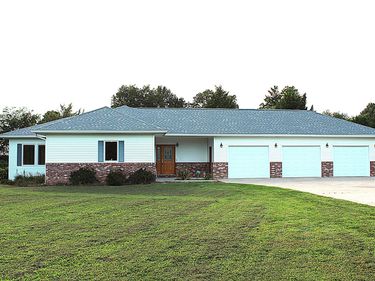 105 105 Cedar Creek Cv Cove, Kevil, KY 42053