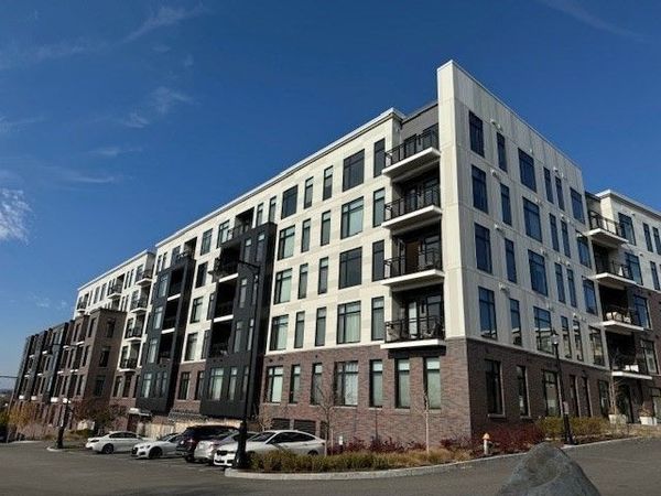 191 Washington St, Unit 507, Boston, MA 02135