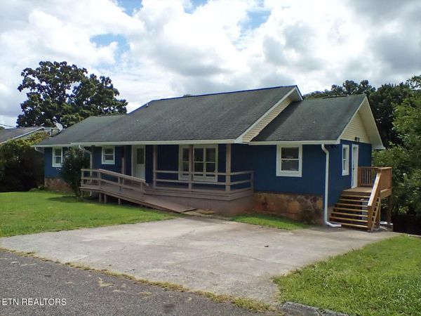 5848 Solar Drive, Knoxville, TN 37921