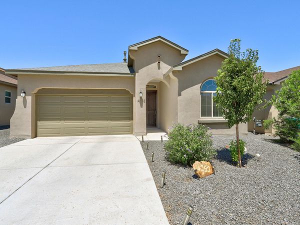 4293 Crowned Eagle Loop NE, Rio Rancho, NM 87144