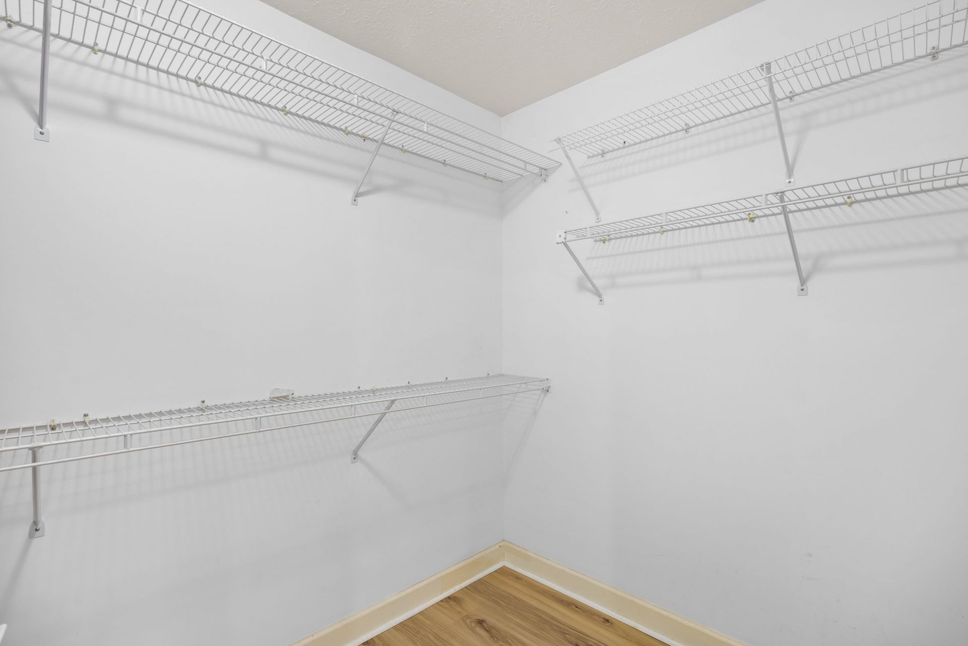 25 Saint Julian Ct. Photo 17