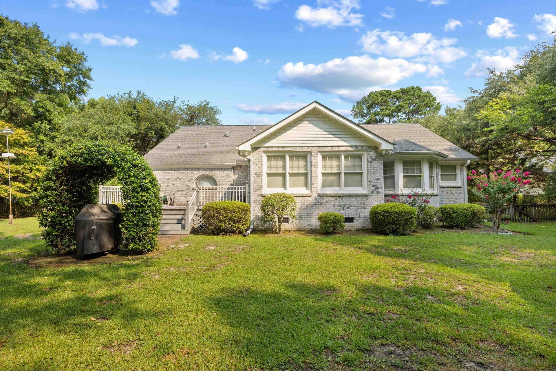 25 Saint Julian Ct. Photo 22