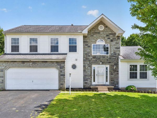 156 Knights Bridge Drive E, Pickerington, OH 43147