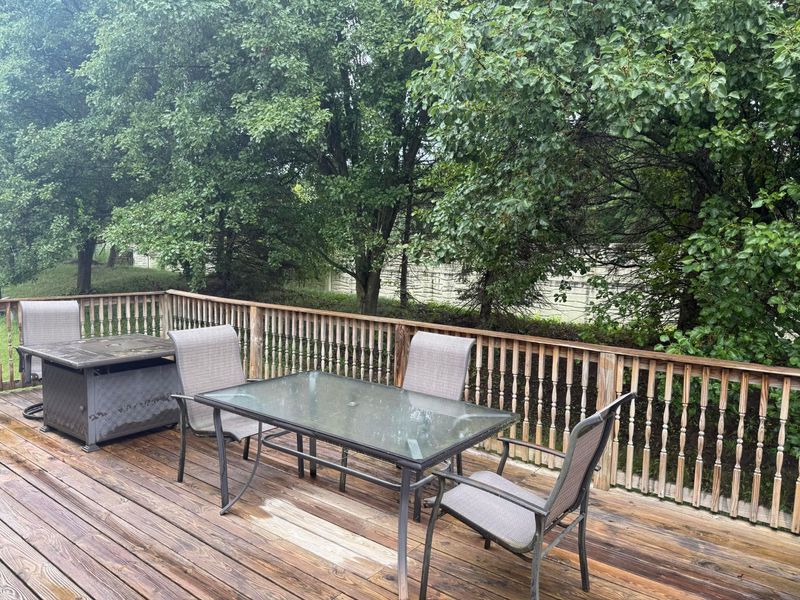 156 Knights Bridge Drive E, Pickerington, OH 43147 Photo 4