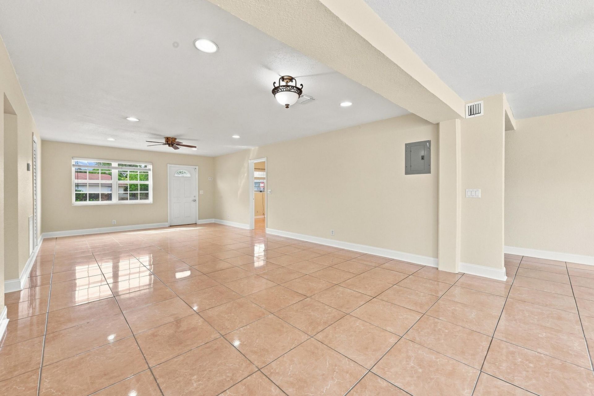 1100 7th Street, Lake Park, FL 33403 Photo