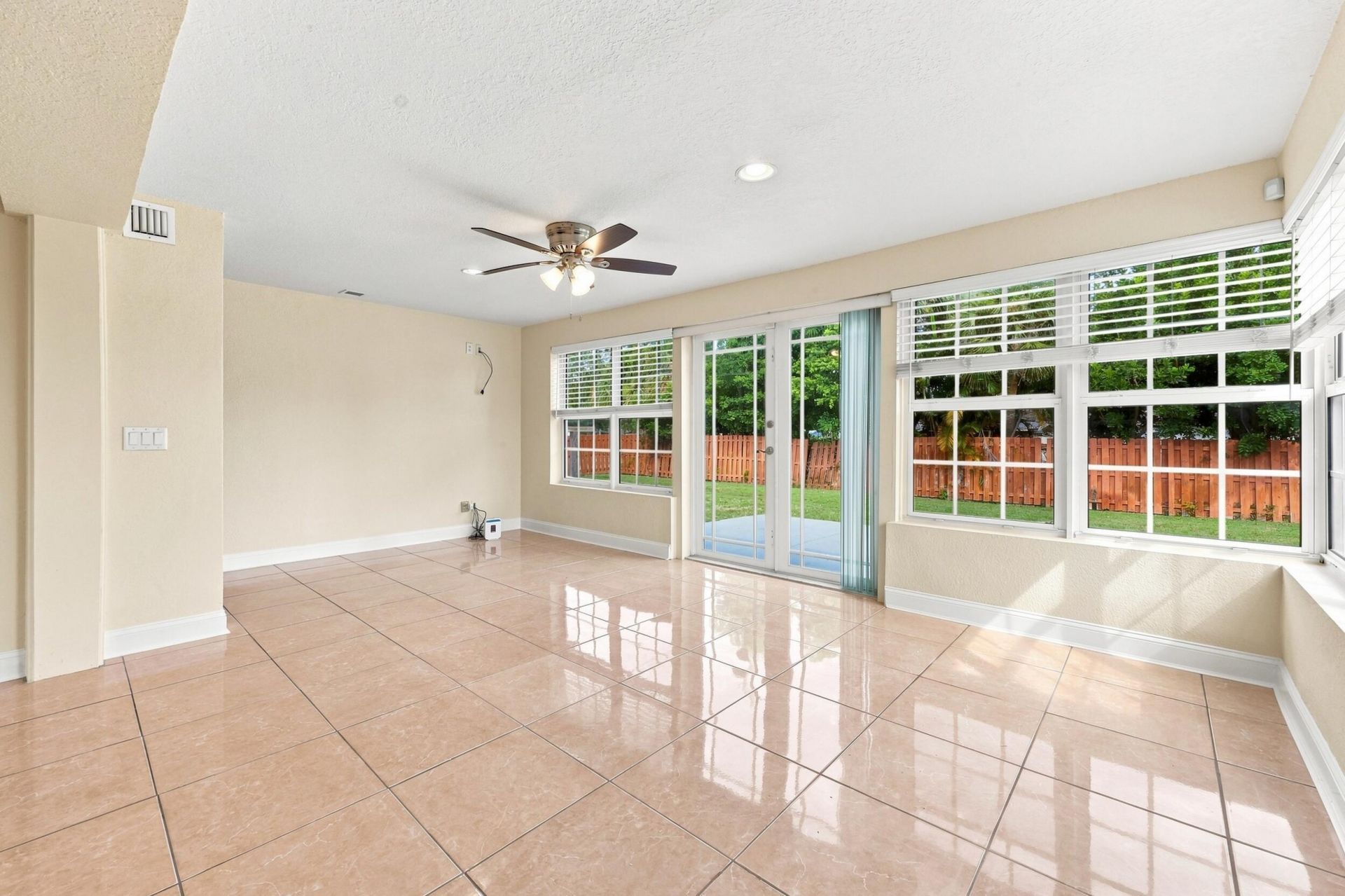 1100 7th Street, Lake Park, FL 33403 Photo