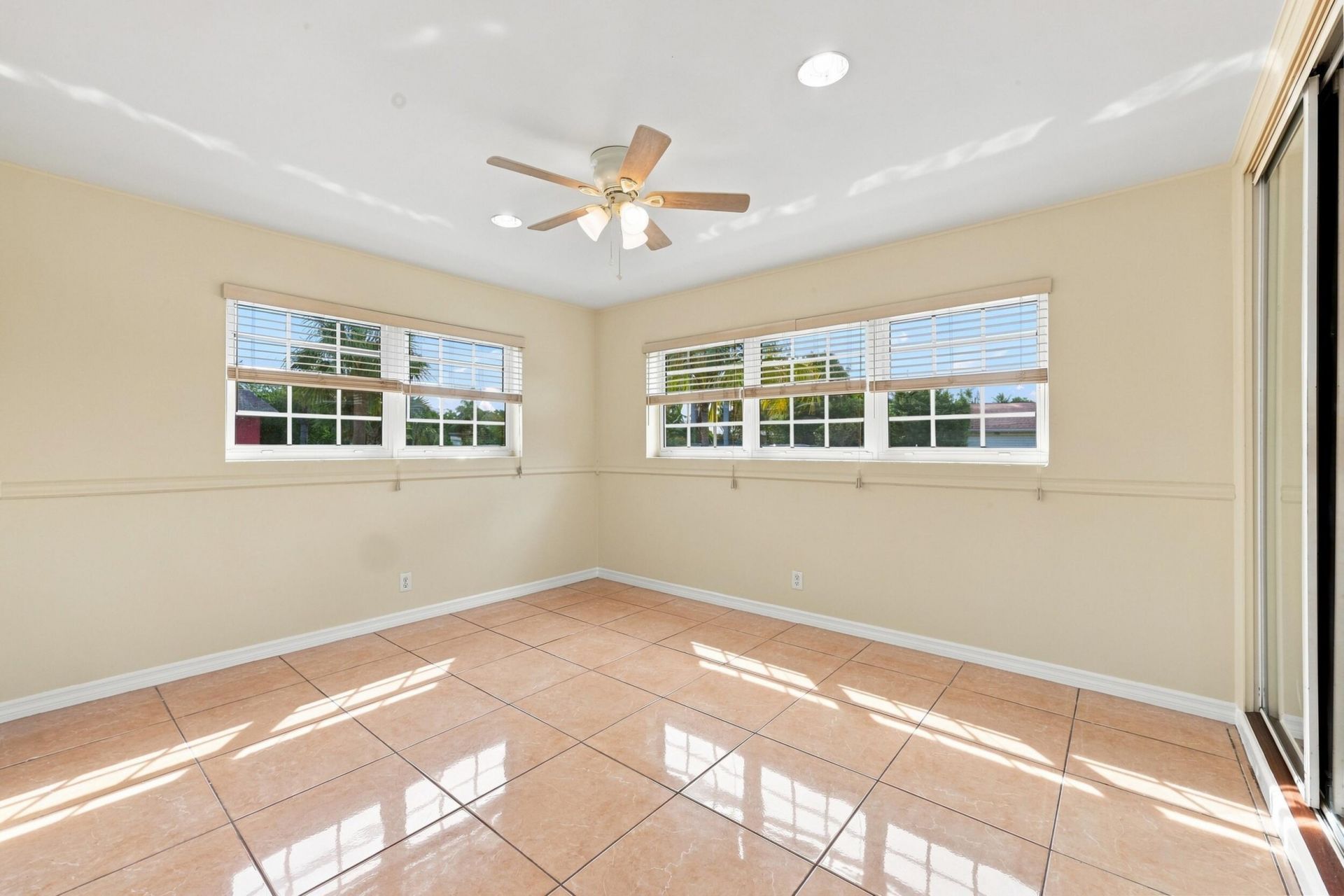 1100 7th Street, Lake Park, FL 33403 Photo