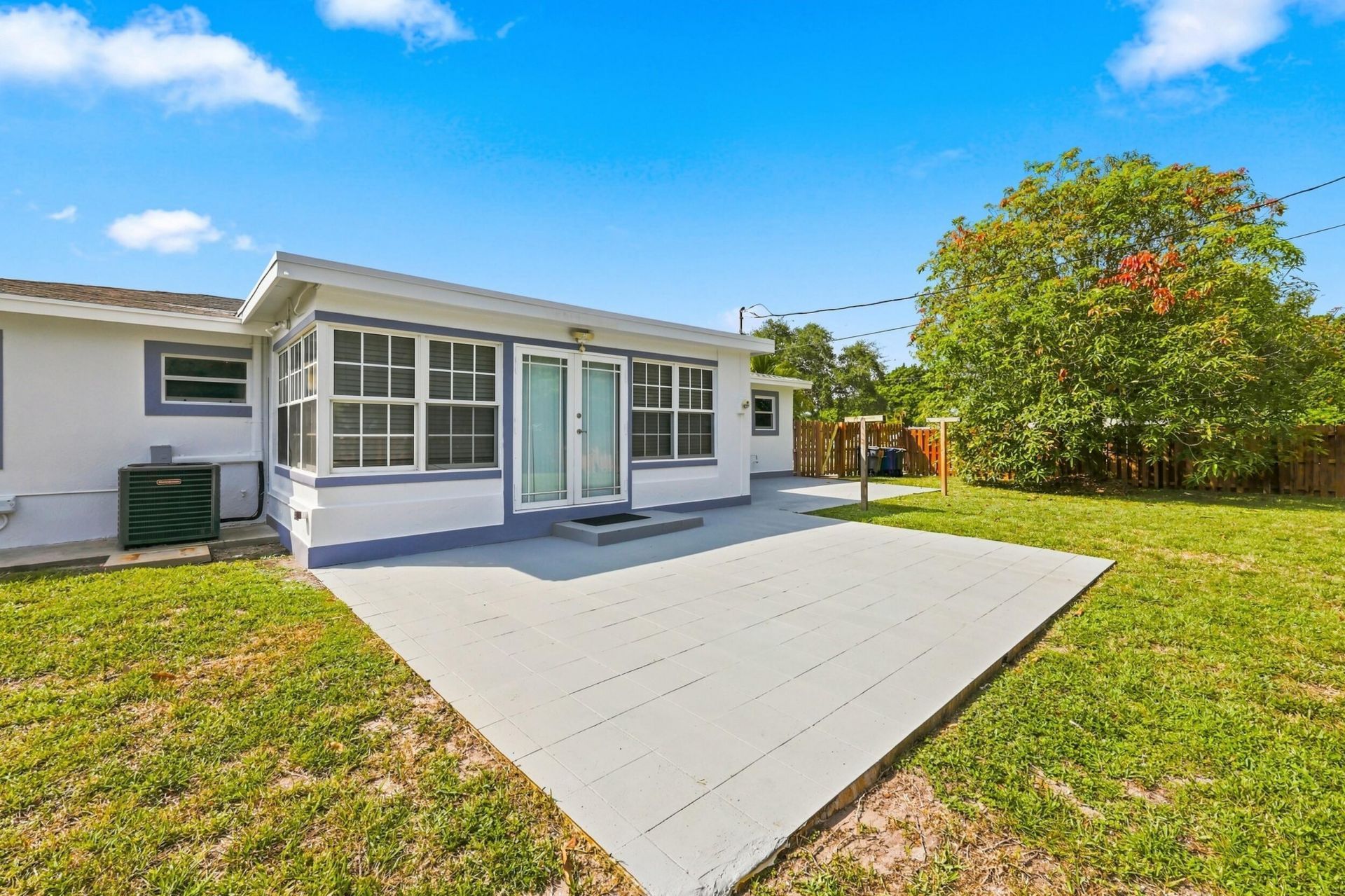 1100 7th Street, Lake Park, FL 33403 Photo