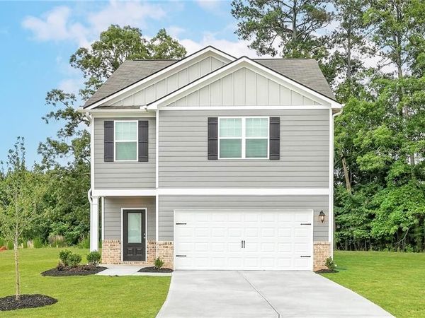 393 Sand Dune Way , Conyers, GA 30013