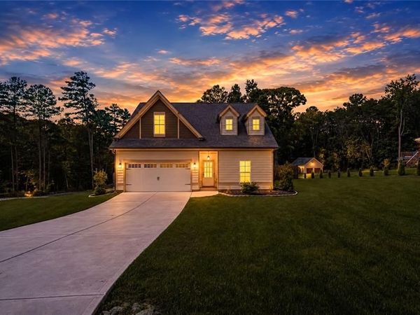 5466 Whitehall Road, Lula, GA 30554