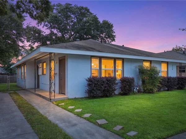 212 CLAIBORNE Court , Jefferson, LA 70121
