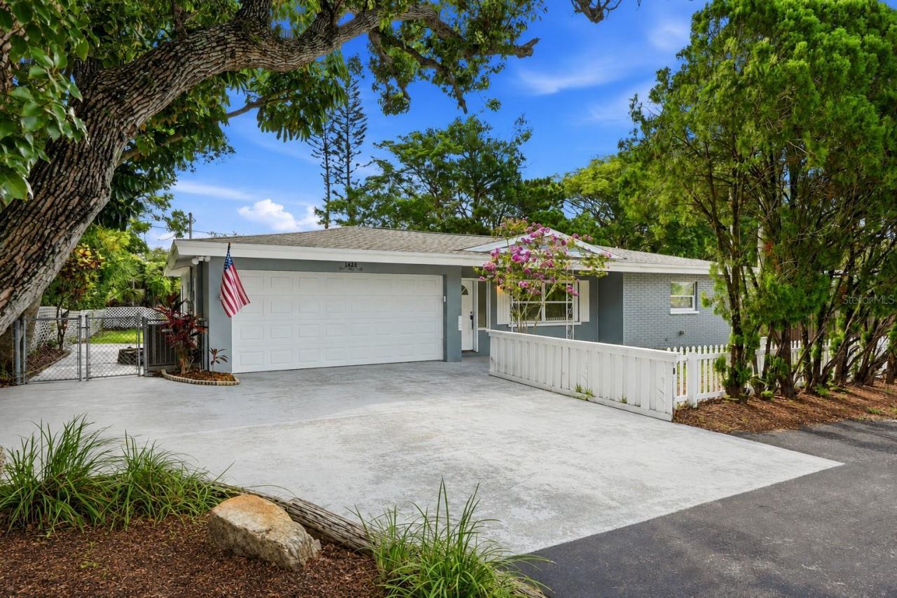 1628 S Highland Avenue, Clearwater, FL 33756 Main Photo