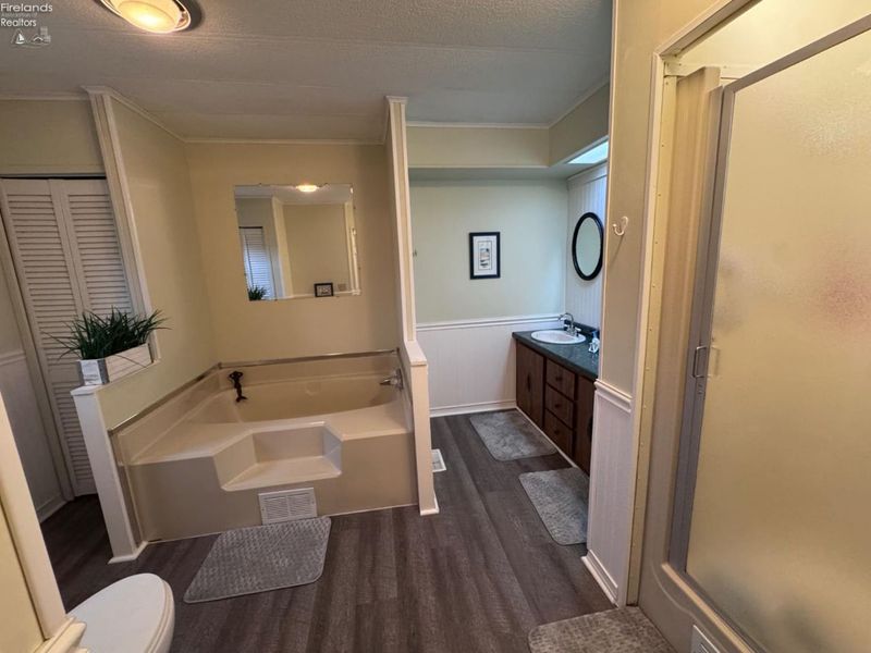 1859 NE Catawba, Unit 127, Port Clinton, OH 43452 Photo 10