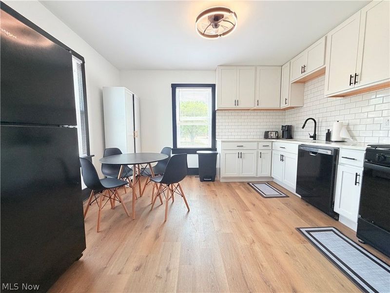 647 Exeter Avenue SW, Canton, OH 44710 Photo 4