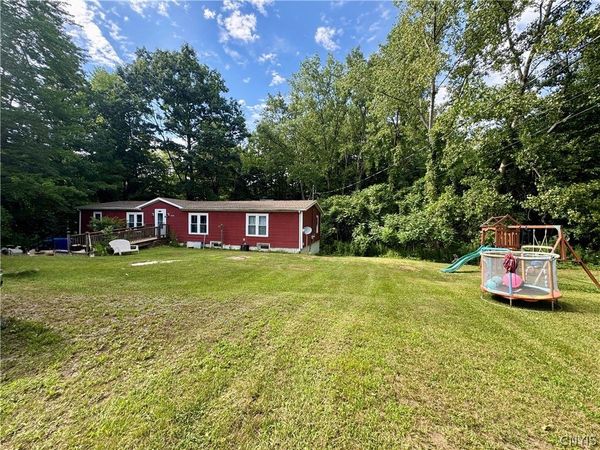 1019 County Route 12 , Pennellville, NY 13132