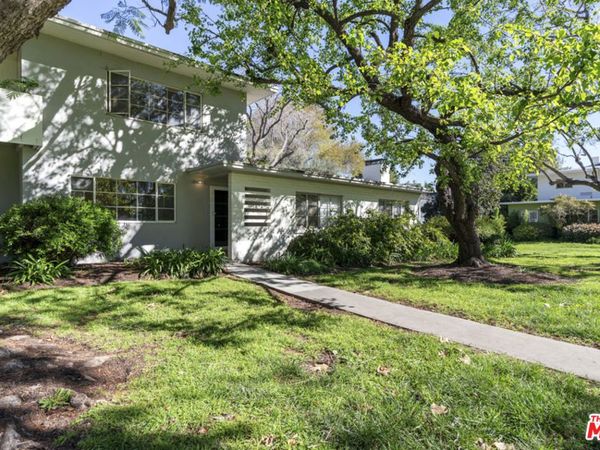 5165 Village , Los Angeles, CA 90016