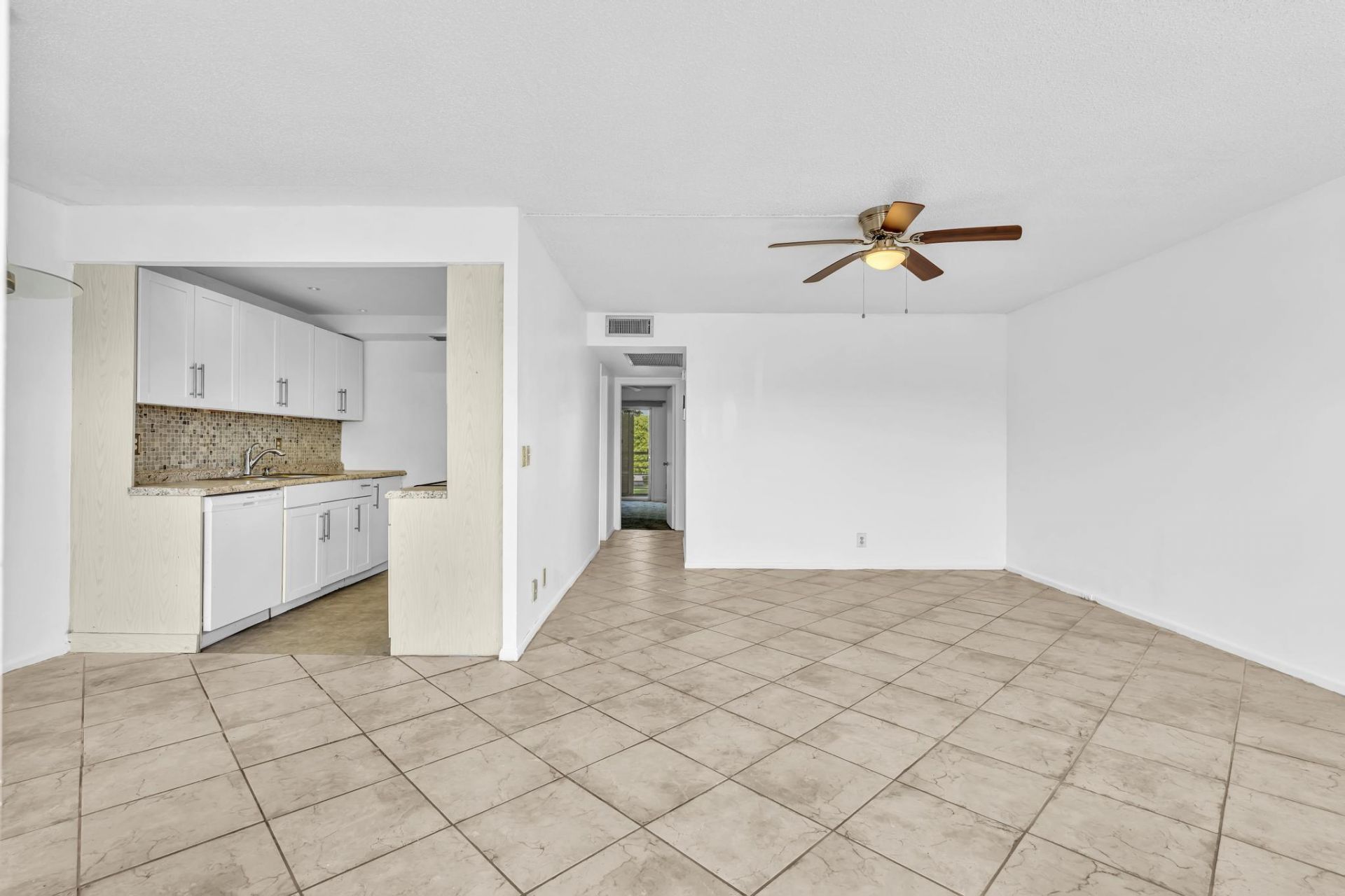 3076 Cornwall D, Boca Raton, FL 33434 Photo