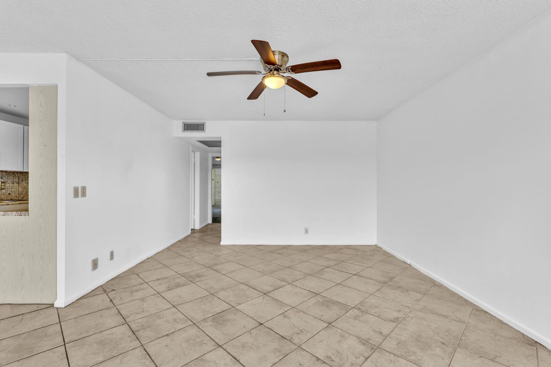 3076 Cornwall D, Boca Raton, FL 33434 Photo