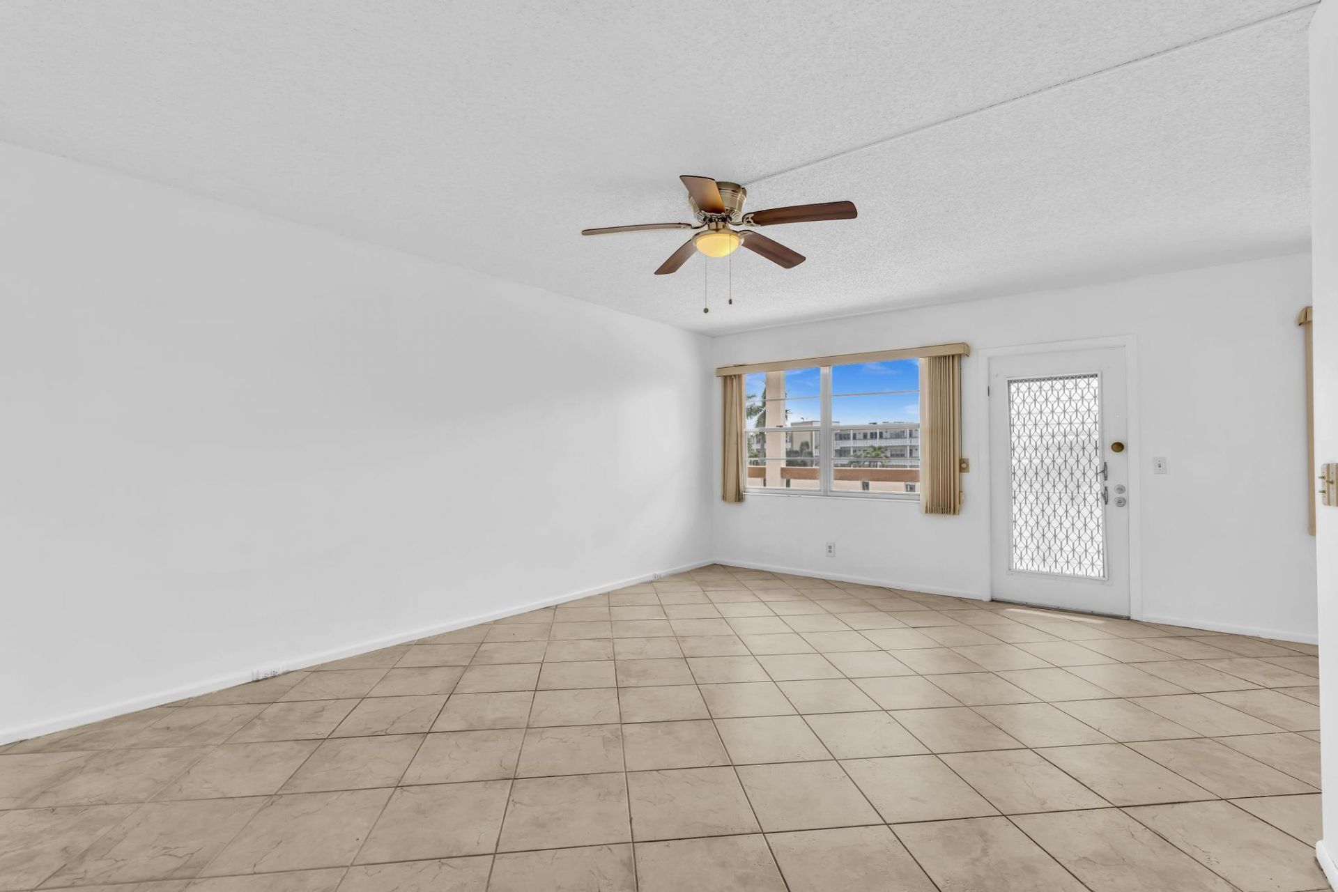3076 Cornwall D, Boca Raton, FL 33434 Photo
