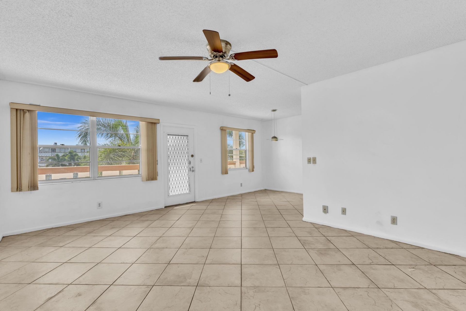 3076 Cornwall D, Boca Raton, FL 33434 Photo