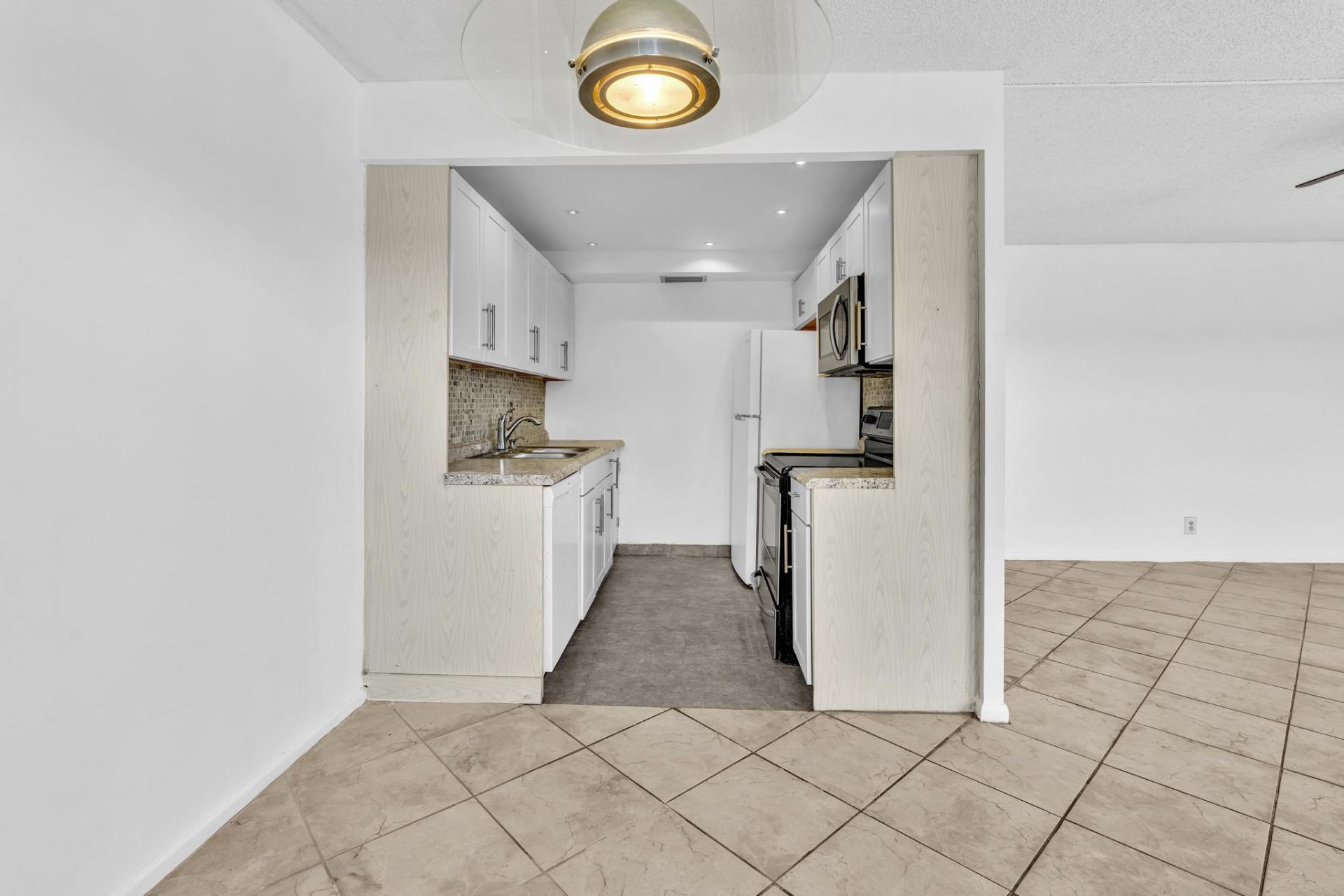 3076 Cornwall D, Boca Raton, FL 33434 Photo